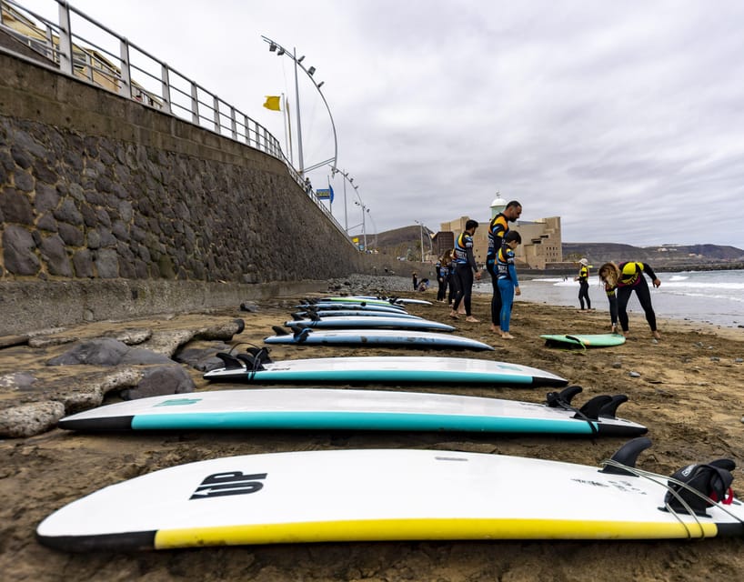 Surf lessons in Las Canteras Beach - Key Things I’d Pay Attention To
