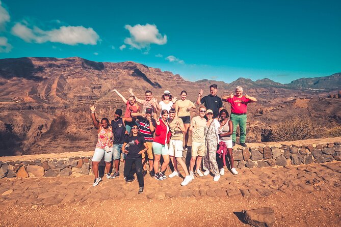 The Red Canyon Tour - Small Group Trip with Local Food Tasting ツ - Why the Red Canyon Tour Feels Like a Proper Day Out
