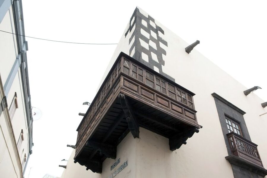 Walking tour Vegueta Old Town Las Palmas ( only in english) - Comfort, Hearing, and Getting the Most Out of 60 Minutes